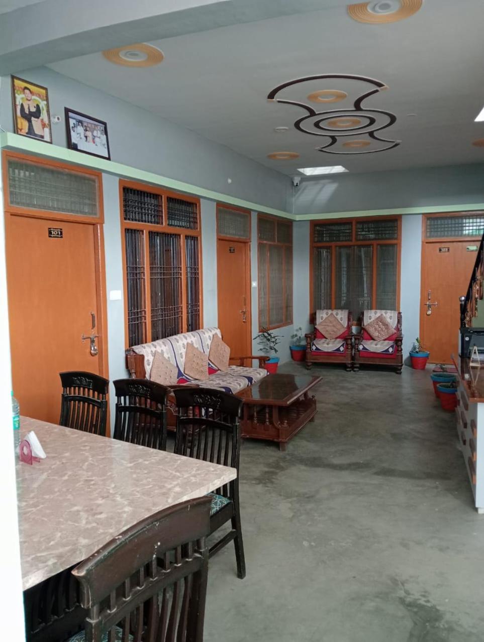 Harsh Home Stay Ayodhya Kültér fotó